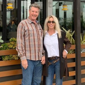 Meet your Posher, Dana